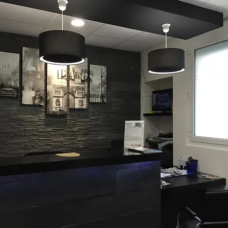 Moderne Szálloda