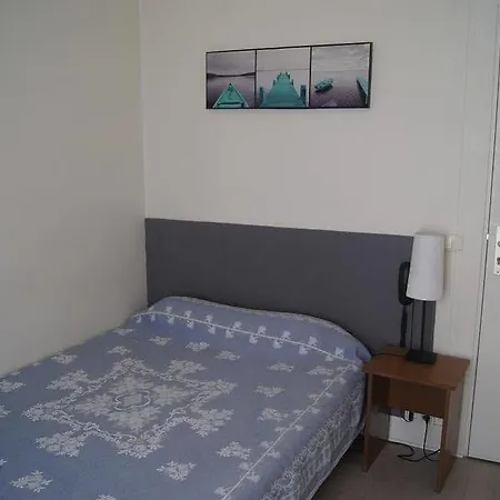 ホテル Moderne メゾン・アルフォール